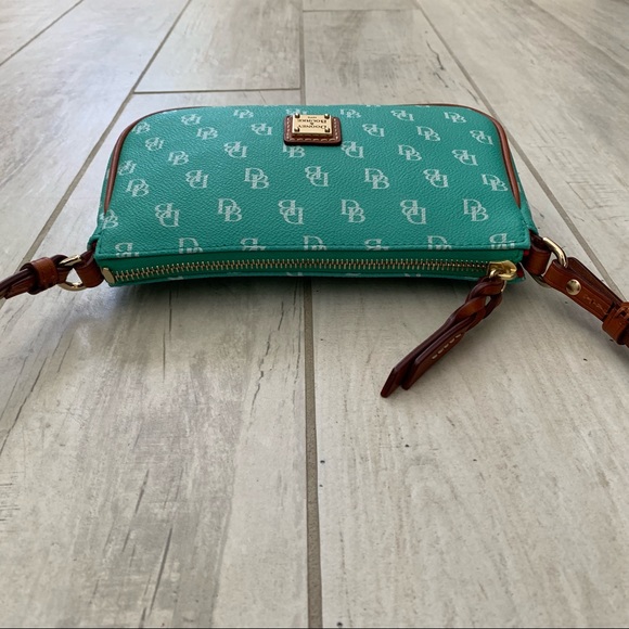 Dooney and Bourke turquoise cross body handbag - Picture 3 of 5